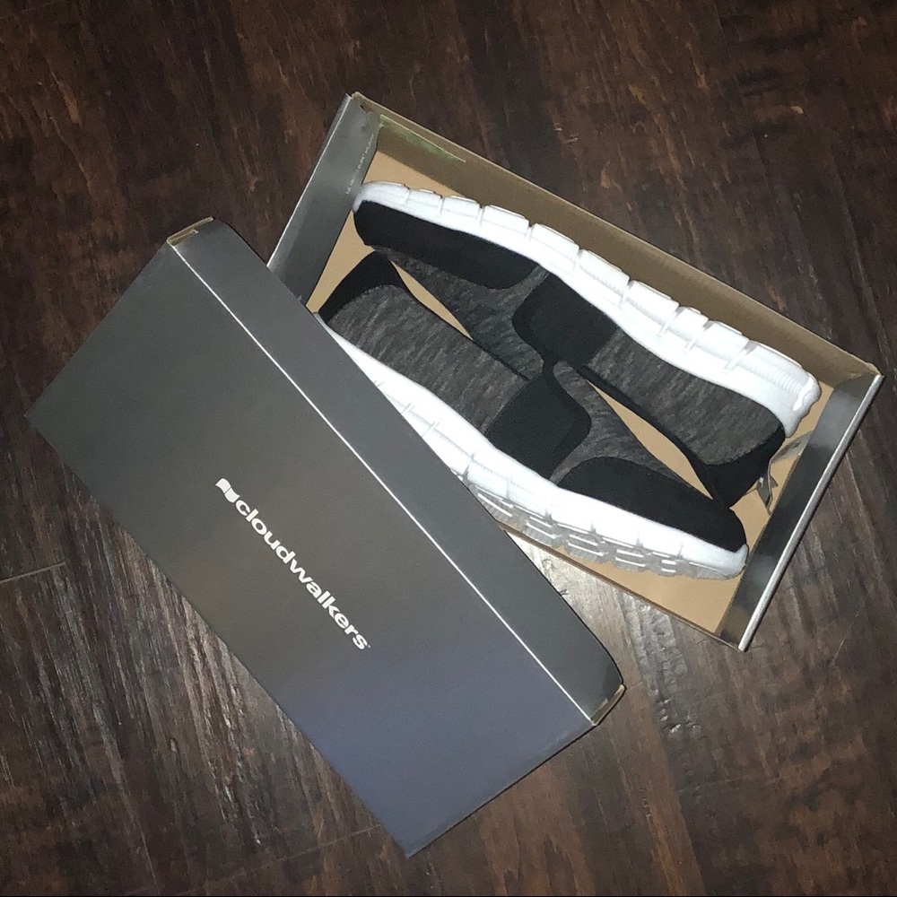 Cloudwalkers “Belinda” by Avenue NEW!!!